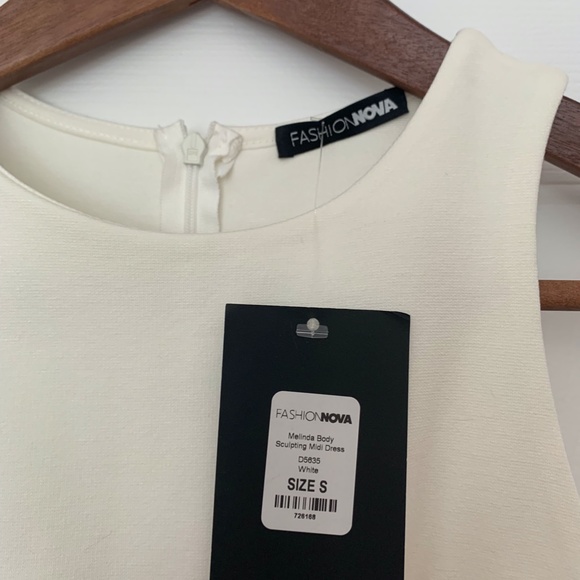 Iconic Melinda bodycon dress - Picture 3 of 4